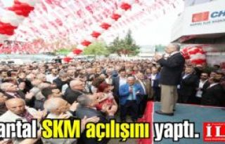 CHP Kartal SKM açılışını yaptı.