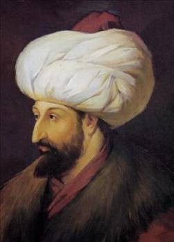 EN ESRARENGİZ ÖLÜM: FATİH SULTAN MEHMET

7. Osmanlı padişahı

Doğum: 30 Mart 1432
Ölüm: 3 Mayıs 1481
Tahta çıktığı tarih: 1444 ve 1446

Osmanlı tarihinin en gizemli ölümü Fatih Sultan Mehmet'inkidir. Fatih Sultan Mehmet, Mayıs 1481'de Mısır Memlük Devleti üzerine sefere çıktı. Gebze yakınlarında hastalanınca Başhekimi Lari müdahale etti, ancak sultanı tedavi edemeyince eski Başhekim Yakup Paşa, sultanı iyileştirmekle görevlendirildi. Yakup Paşa, bazı ilaçlar vererek padişahın sancısını azaltmak istedi fakat ilaçların bir faydası olmadı. Fatih kısa bir komadan sonra 31 Mayıs 1481'de Gebze'de Hünkar Çayırı (Tekfur Çayırı)'nda öldü. Fatih Dönemi uzmanı Franz Babinger, sultanın zehirlenerek öldürüldüğünü iddia etti. Bu görüş ilim çevrelerinde günümüze kadar süren tartışmalara sebep oldu. Şehabedin Tekindağ ve başka bilim adamları da sultanın ölümünün eceliyle olduğu, zehirlenmediğini savundular. Bütün araştırmalara rağmen Fatih'in ölümündeki sır çözülemedi.