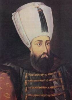 SULTAN İBRAHİM

18. Osmanlı padişahı

Doğum: 5 Kasım 1616
Ölüm: 18 Ağustos 1648
Tahta çıktığı tarih: 8 Şubat 1640

Öldürülen bir diğer osmanlı padişahı Sultan İbrahim'dir. Sultan İbrahim, 7 Ağustos 1648'de tahtan indirilip, yerine küçük yaştaki oğlu Mehmet geçirilmiştir. Ancak tahtan indirilen padişah kapatıldığı yerde 10 gün kalabildi. Feryatları bütün saray halkını etkiliyordu. Sultan İbrahim'i yeniden tahta çıkarmak isteyenlerin sayısı artınca, Kösem Sultan ve devlet ileri gelenleri sultanı 18 Ağustos 1648'te boğdurttular.