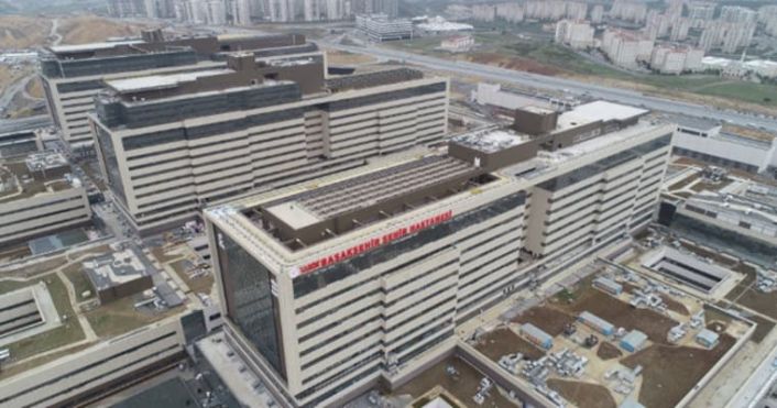 Türkiye'nin yüz akı, Başakşehir Şehir Hastanesi açıldı.