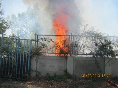 Kartal Yunus Mahallesi İstasyon Caddesinde yangın