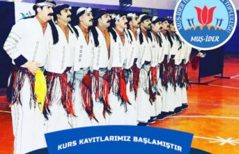 Varmısınız halk oyunları öğrenmeye ve oynamaya?