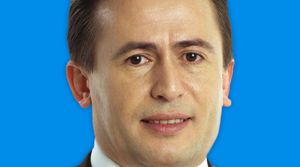 Ak Parti Tuzla Belediye Başkan adayı Dr. Şadiye Yazıcı