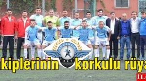 Muammer Kaya'dan Aytekin Yaşar'a 'Yılın Gazetecisi' ödülü