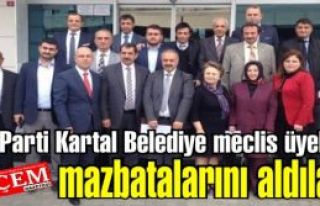 Süslü ailesi Kartallıları aşure ikramıyla ağırladılar