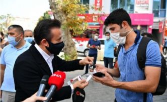 Dr. Şadi Yazıcı'dan Corona'ya karşı, el dezenfektan bilekliği